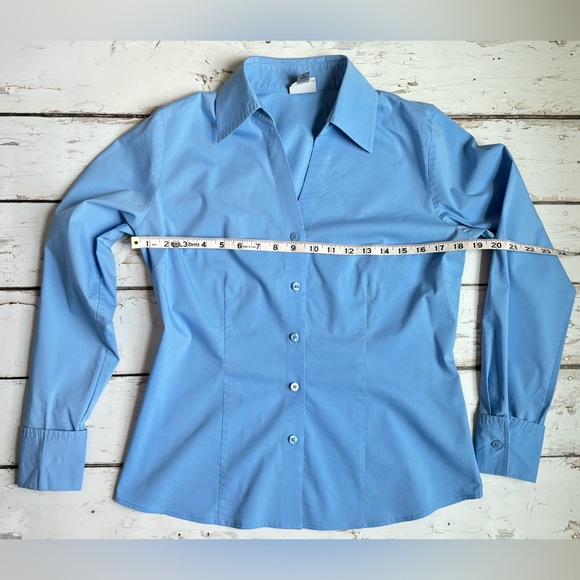 Worthington Stretch Blue Button Down - Picture 3 of 8